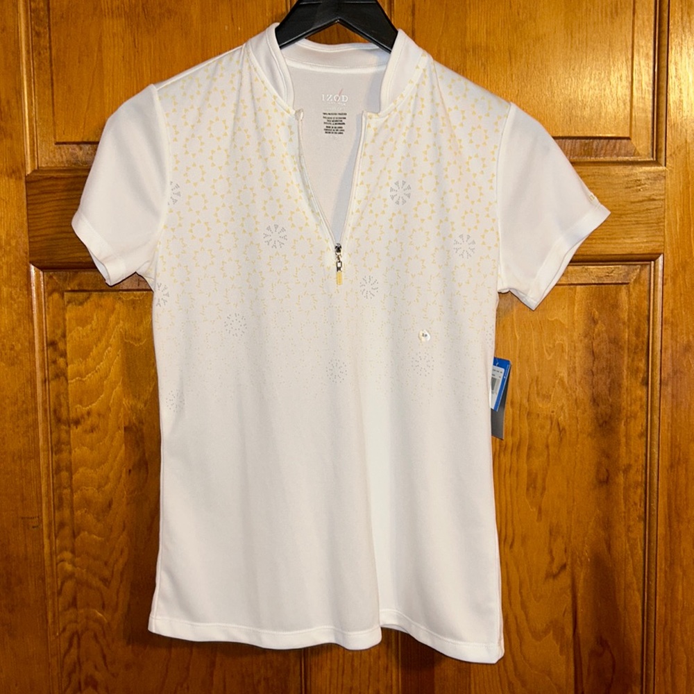 Izod Women’s Perform Movement Short Sleeve Shirt Size S/P-NWTS